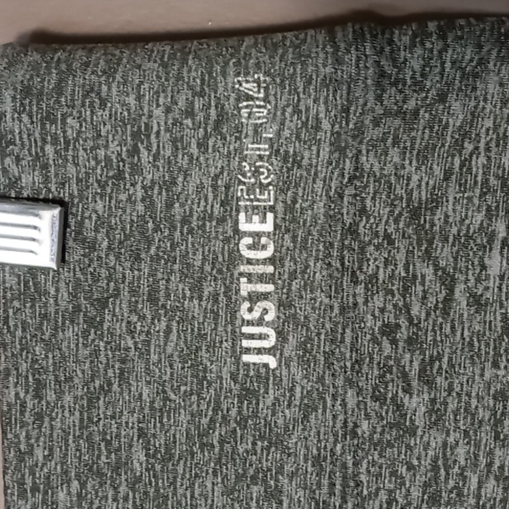 Justice Gray Leggings w Flower Legs Size 18Plus - Picture 3 of 7